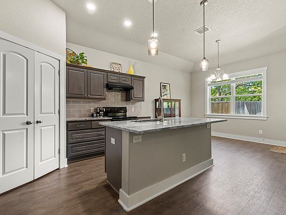 2nd image of 208 Winston Dr