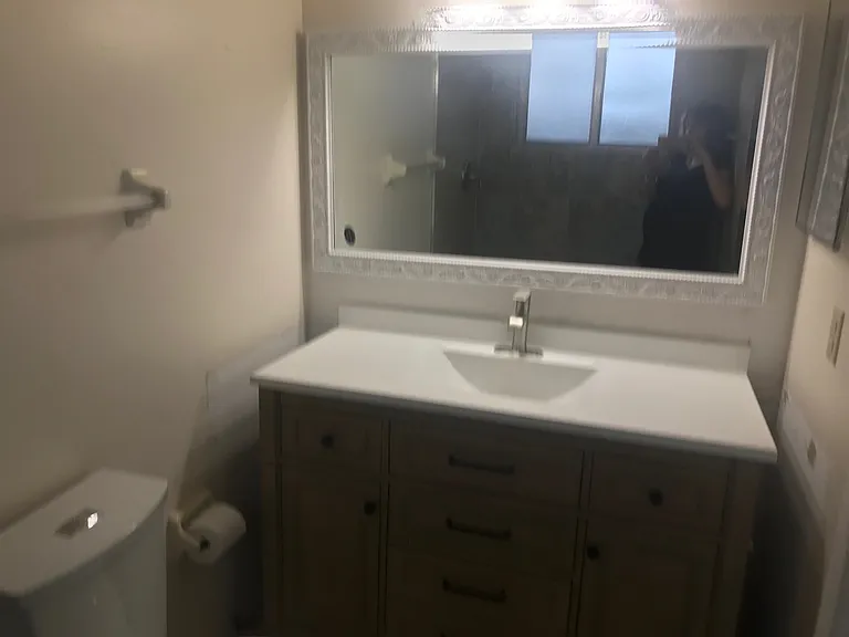 2409 Pear Tree Ct #0 — Photo 2
