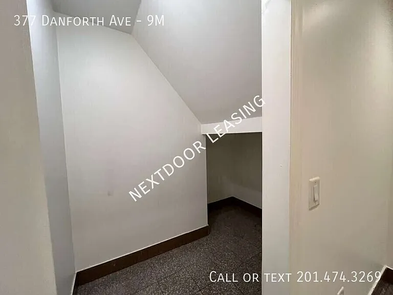 377 Danforth Ave #9M — Photo 8