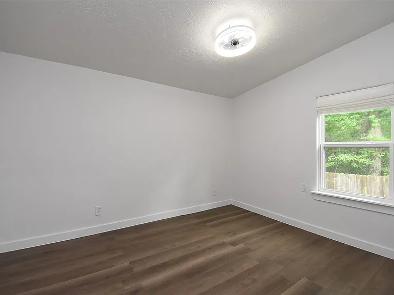 26257 Red Oak Ln — Photo 9
