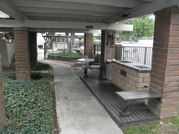 3rd image of 4575 Ramona Ave APT 9