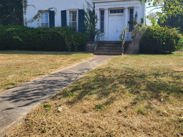 115 Woodland Ave, Harrodsburg, KY 40330