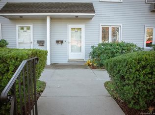 109 Florence Rd UNIT D, Branford, CT 06405