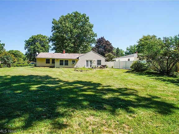 3rd image of 6129 Althea Dr