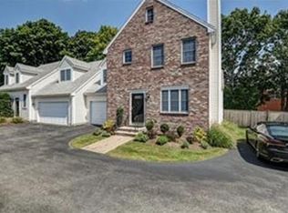 77 Putnam St, Needham, MA 02494