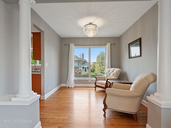 5th image of 961 Woodland Dr