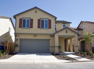 11202 N La Brisa Dr, Fresno, CA 93730