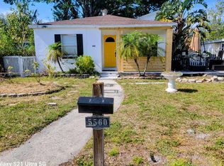 5560 Kelly Dr N, Saint Petersburg, FL 33703