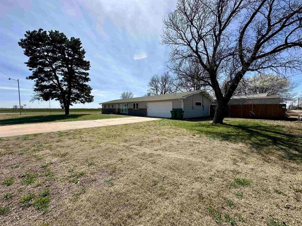 519 S Apache, Pond Creek, OK 73766