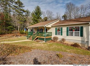 88 Summit Rise Rd, Pisgah Forest, NC 28768