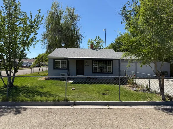 2303 Hird Ave, Caldwell, ID 83605
