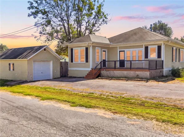 106 Sibley Rd, Orrick, MO 64077
