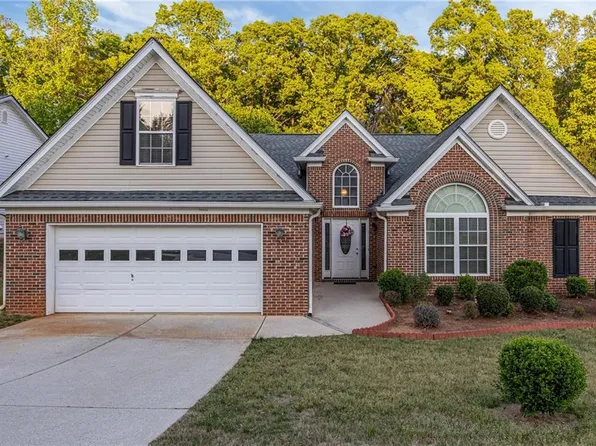 190 Meadowbrook Ct, Covington, GA 30016