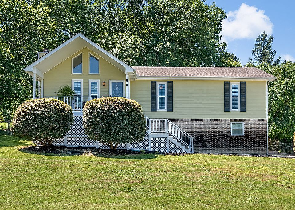 1st image of 673 Lee Dr