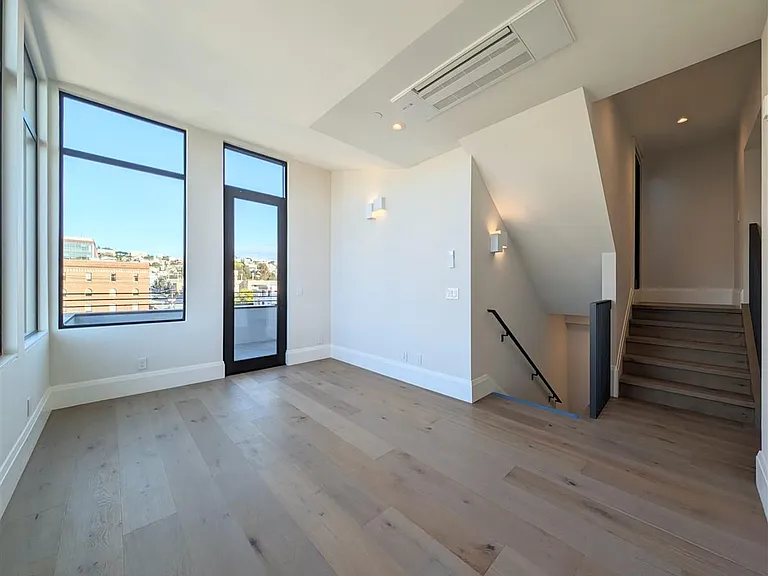 2707 23rd St #3 — Photo 17