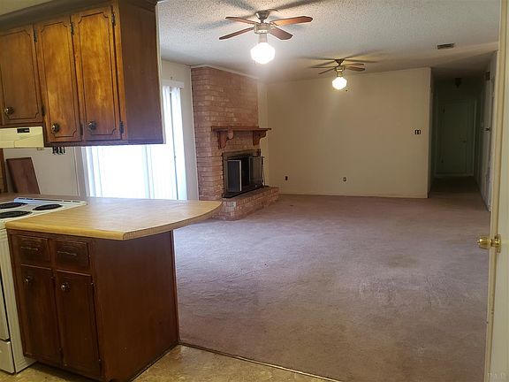 5th image of 2203 Equestrian Way