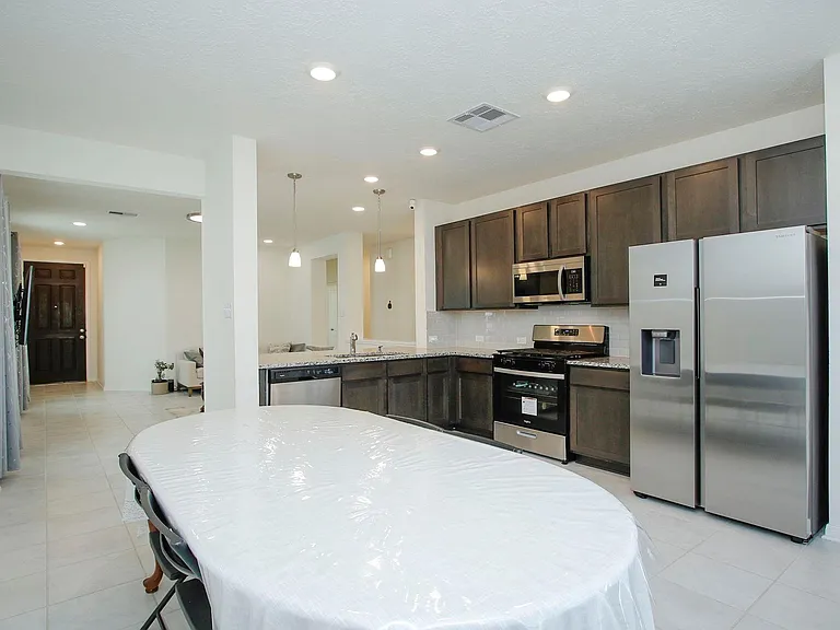 7219 Bakersfield Ct — Photo 17