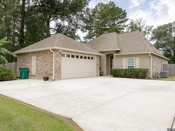 2nd image of 33773 Blue River Dr