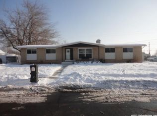 1639 S Melanie Ln, Syracuse, UT 84075