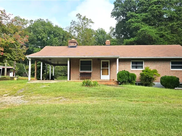 10841 Pridesville Rd, Amelia Court House, VA 23002