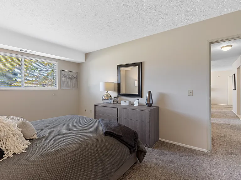 Tamarac Apartments — Photo 9