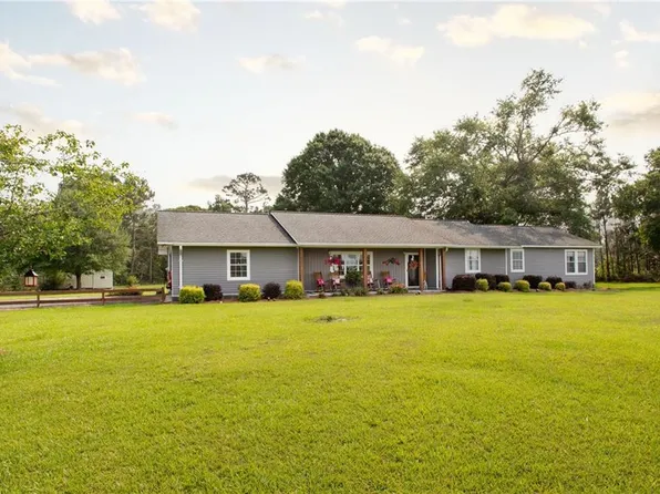 313 White Pine Hwy, Nicholls, GA 31554
