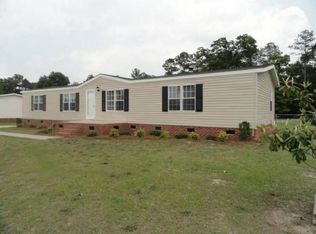 204 Manning Rd, Raeford, NC 28376