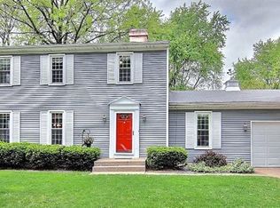 1803 McCord Rd, Valparaiso, IN 46383