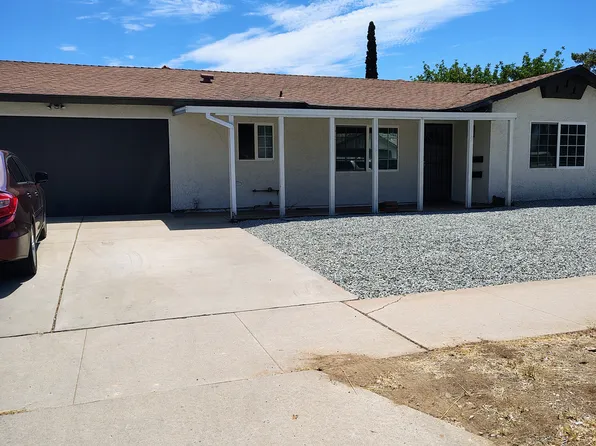 9441 Domer Rd, Santee, CA 92071