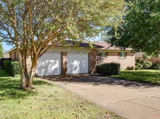 3609 Cimmaron Trl, Fort Worth, TX 76116