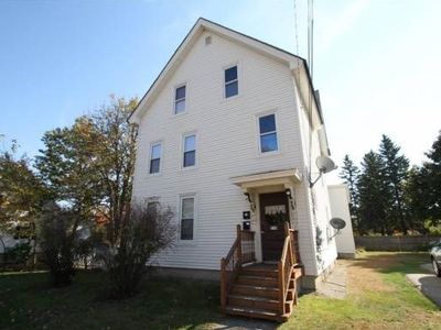 210 Goffstown Rd, Manchester, NH, 03102