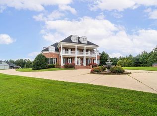 1016 Moss Rd, Zebulon, NC 27597