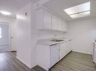 Casa Pacifica Senior Apartment Homes, Santa Ana, CA 92704