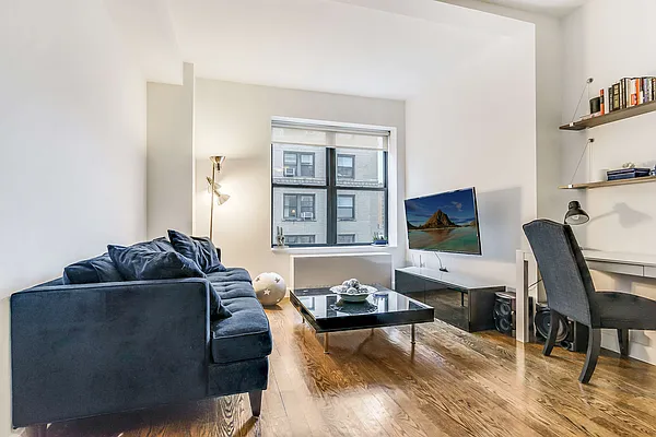 Rented by Luxor Homes & Investment Realty | media 37