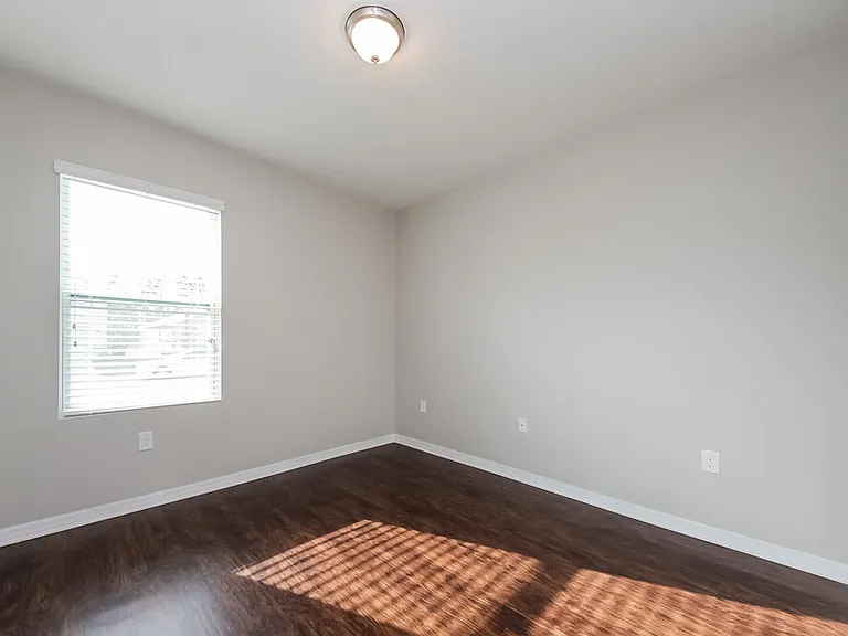 1883 Green Dragon Dr — Photo 9