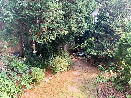 Rented by Ulas Real Estates Inc | media 21