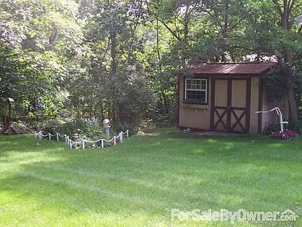 3rd image of 2351 Norcrest Dr