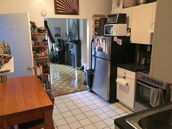 4th image of 349 E 51st St APT 5FW