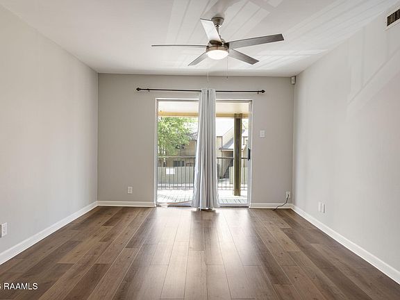 4th image of 220 Doucet Rd APT 209B