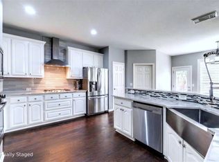 18747 Gibbons Dr, Dallas, TX 75287