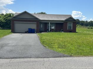 402 Macedonia Rd, Franklin, KY 42134