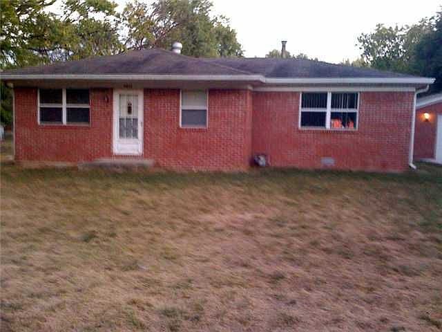 1st image of 4873 Plainfield Ave