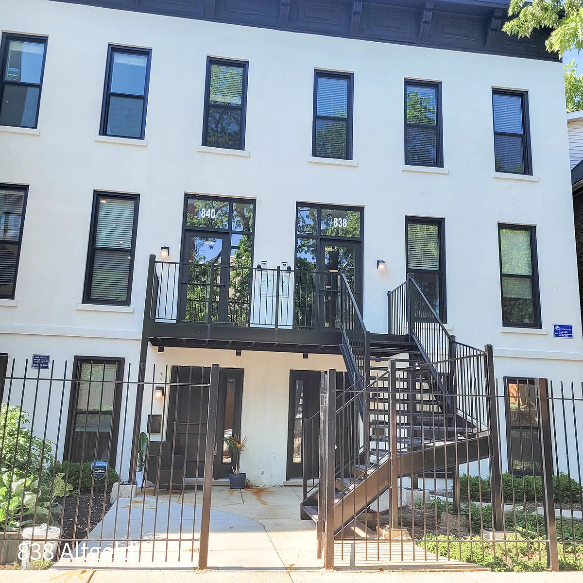 Building Photo - 838-46 W. Altgeld Ave.