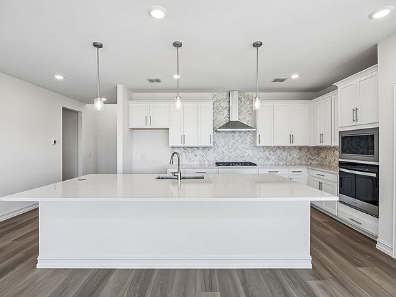 6th image of this home