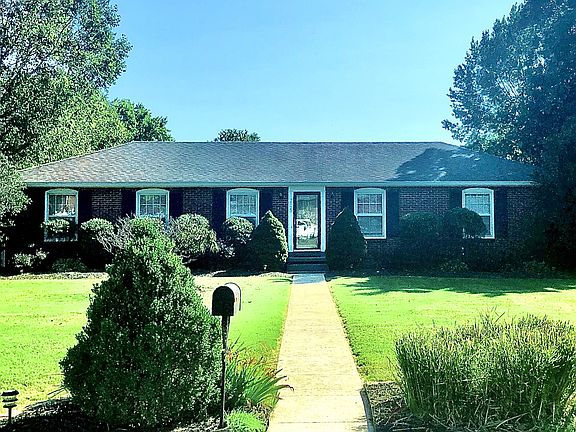 4th image of 205 Woodmont Dr