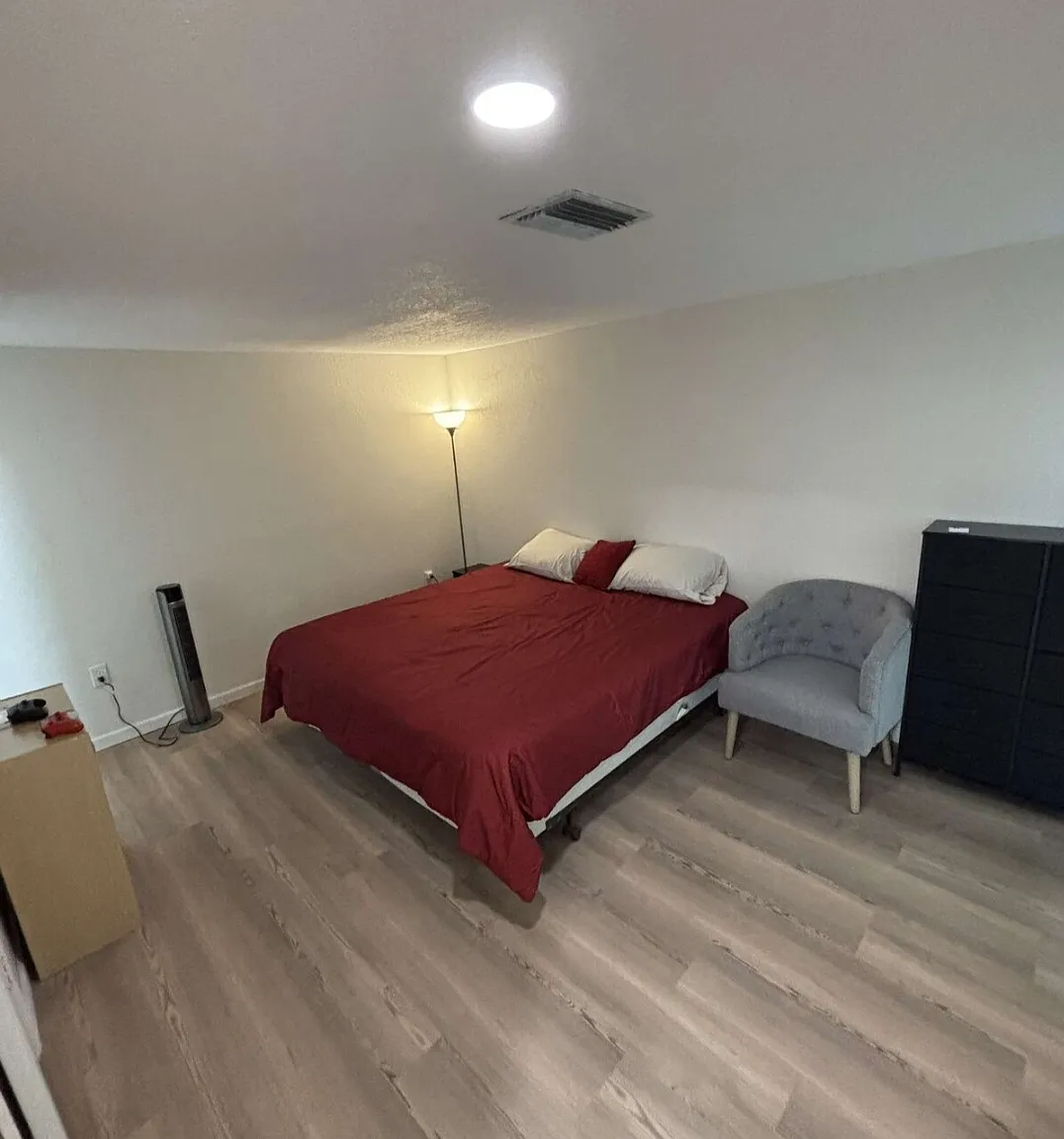 2 bed, 963 sqft, $1,650 — Photo 1