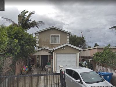 10751 S Mona Blvd, Los Angeles, CA, 90059