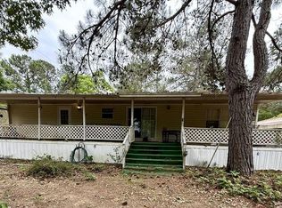 5 Grassy Ln, Fort Gaines, GA 39851