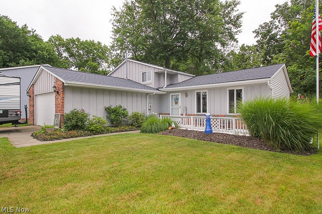 562 Vesely Ct, Eastlake, OH 44095 Zillow