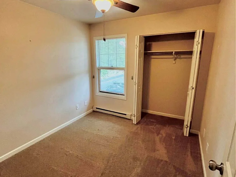 327 Remington St